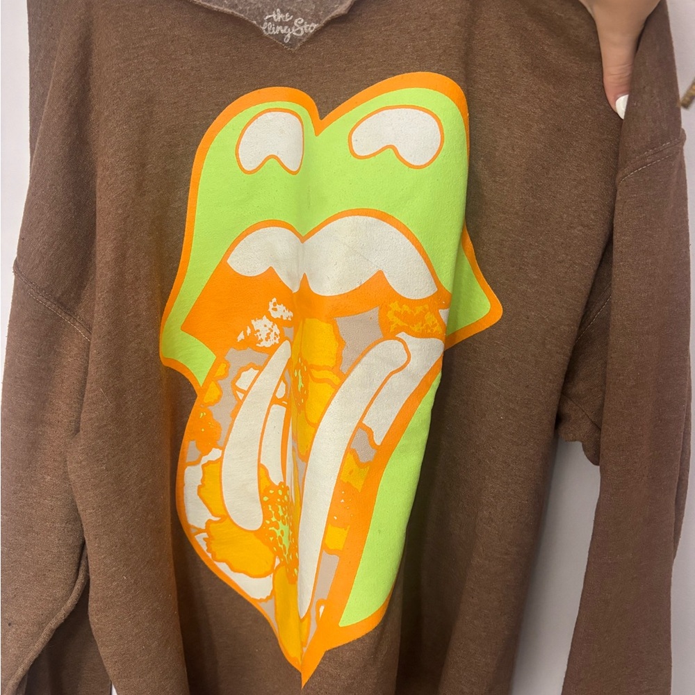 Rolling Stones Brown Sweatshirt with Vibrant Graphic